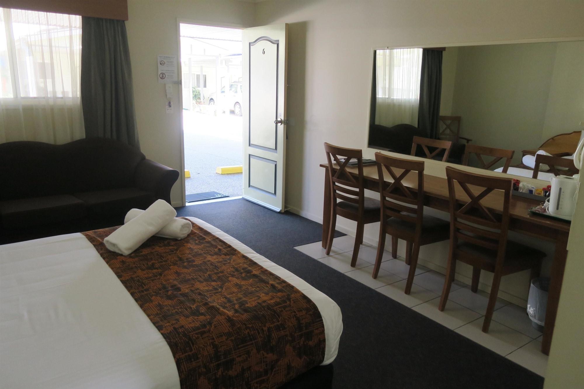 Western Gateway Motel 4*