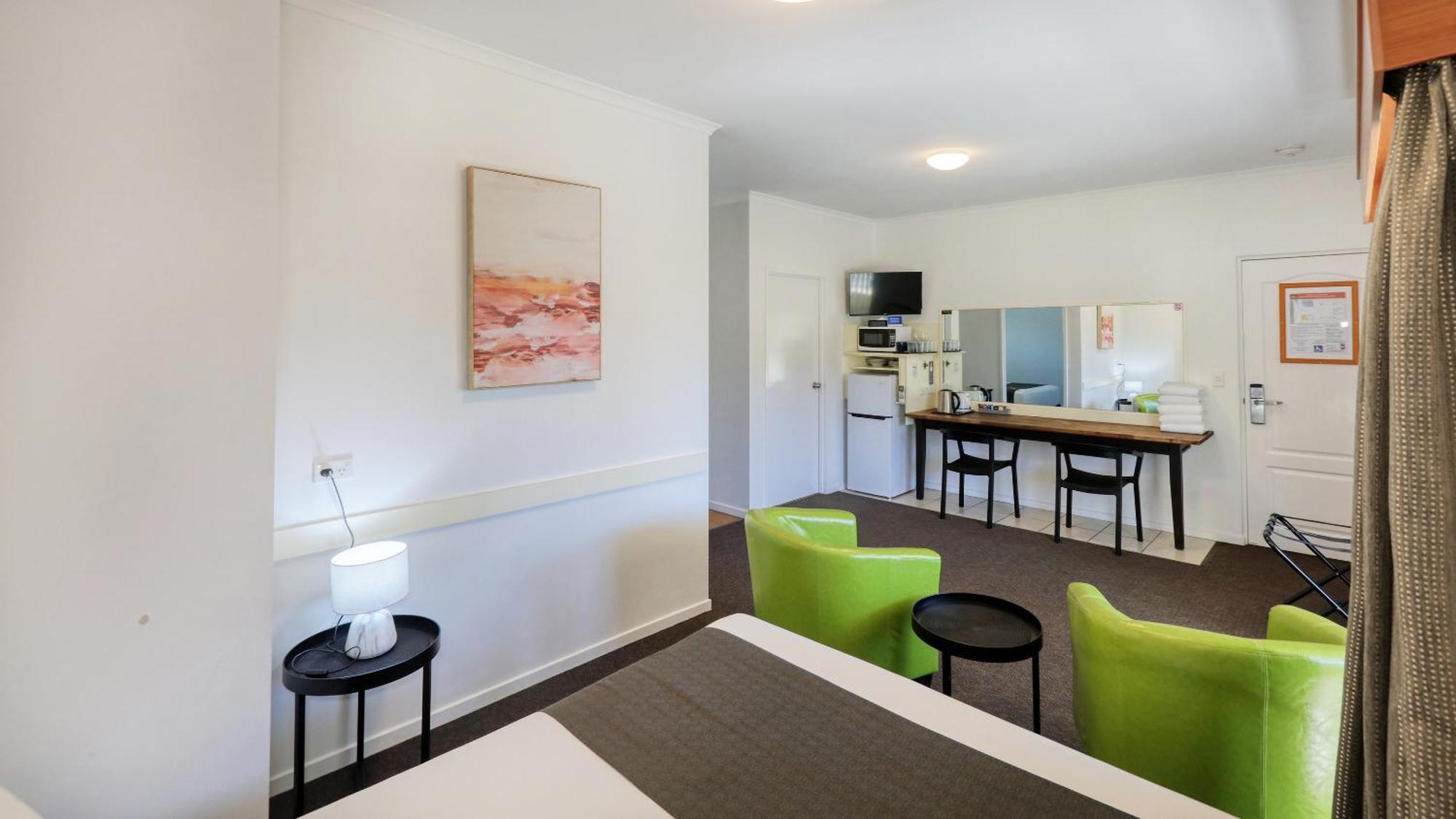 Western Gateway Motel 4*